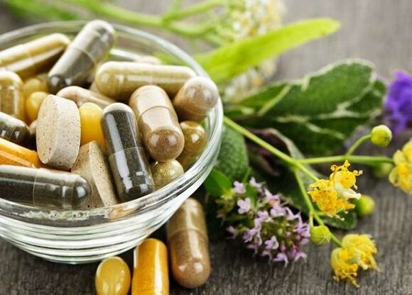 Hierbas y tabletas para el tratamiento de la prostatitis.