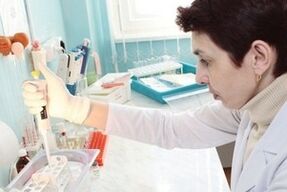 Es muy importante diagnosticar la prostatitis a tiempo mediante pruebas, esto acelerará la recuperación.