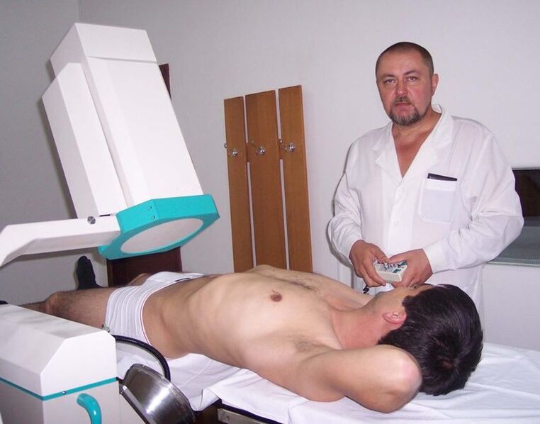 Fisioterapia para ayudar a aliviar los síntomas de la prostatitis en los hombres