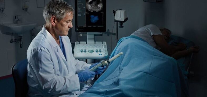 La ecografía de la próstata a través del recto es un método informativo para diagnosticar la prostatitis.